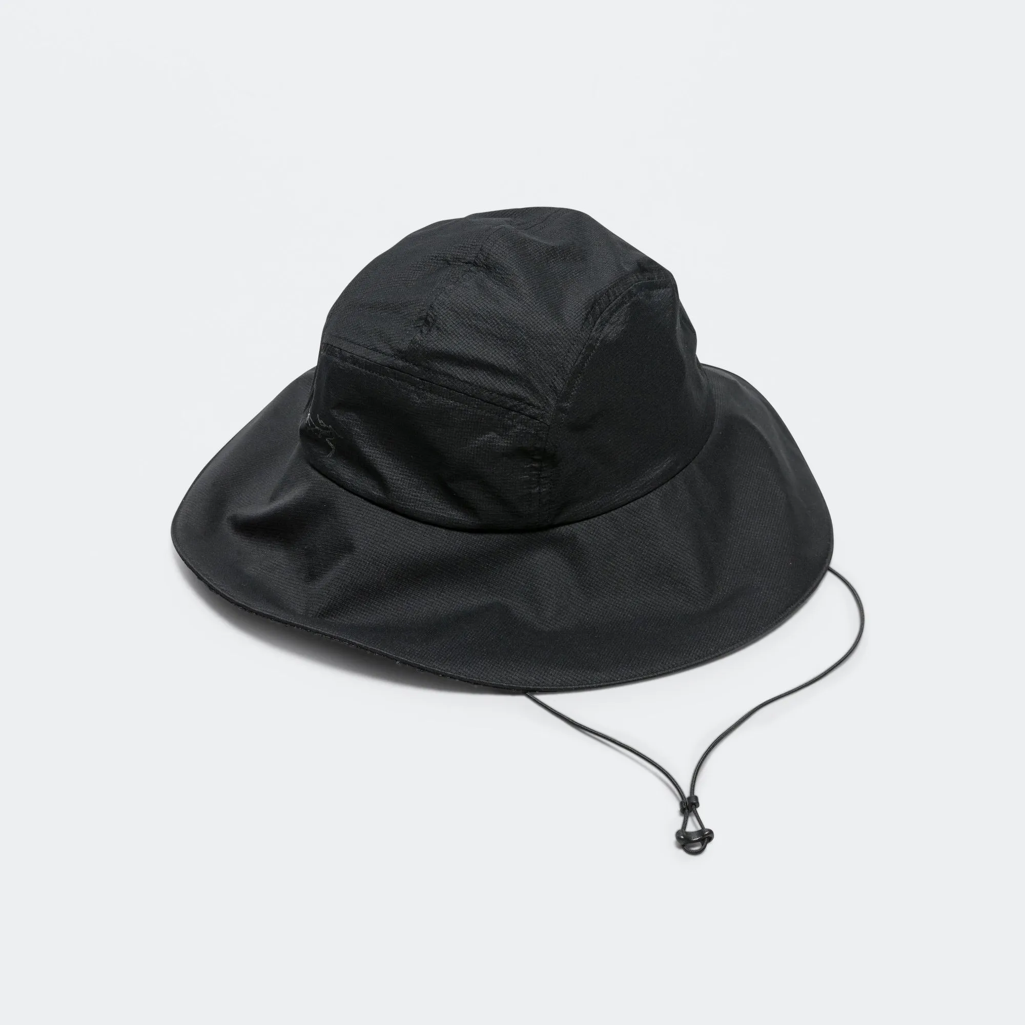 Aerios Shade Hat - Black