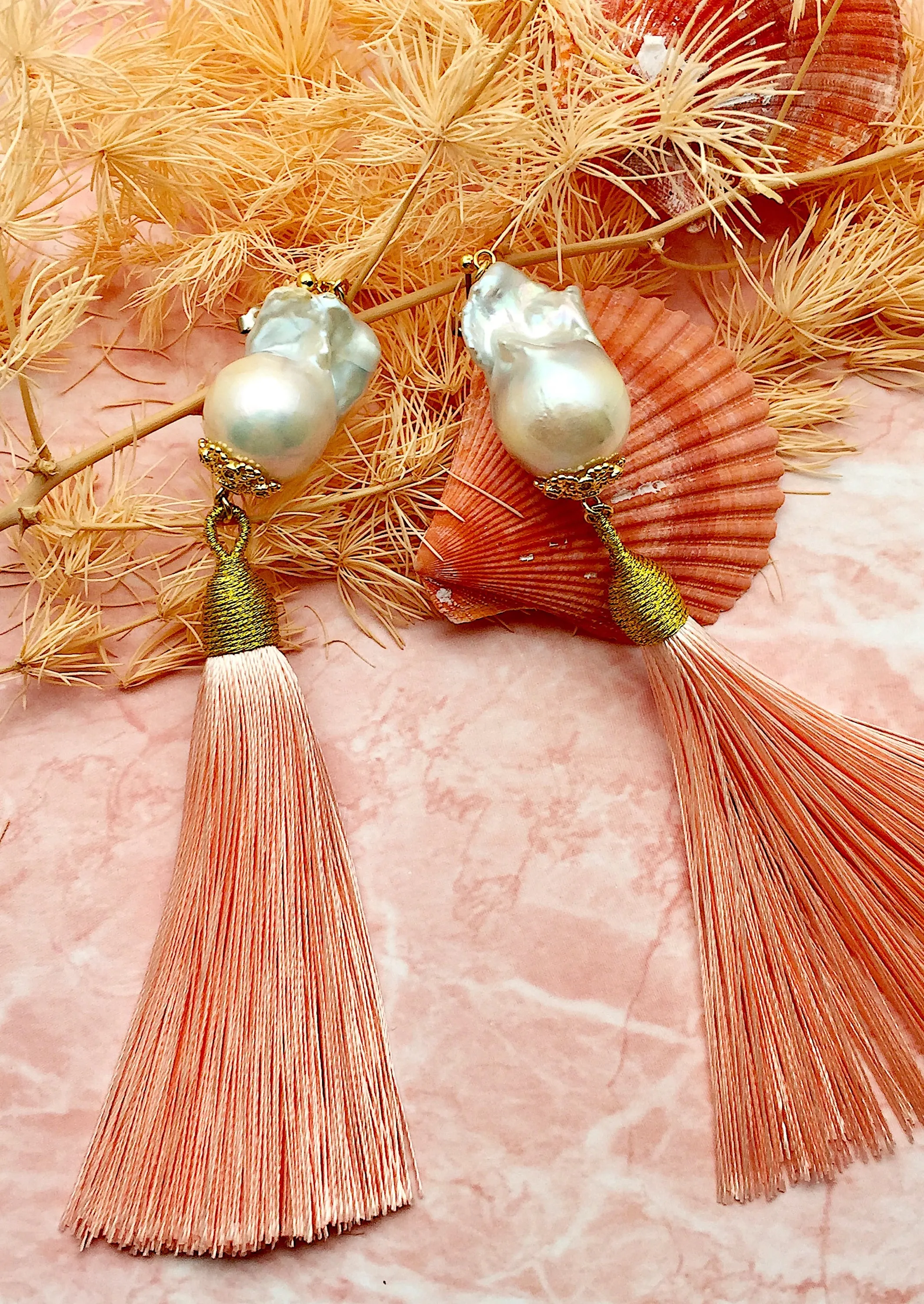 Baroque Pearl Pink Tassel Earrings DE214