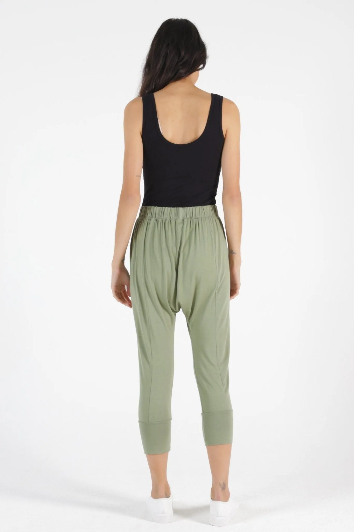 Betty Basics Soho Pants in Avocado