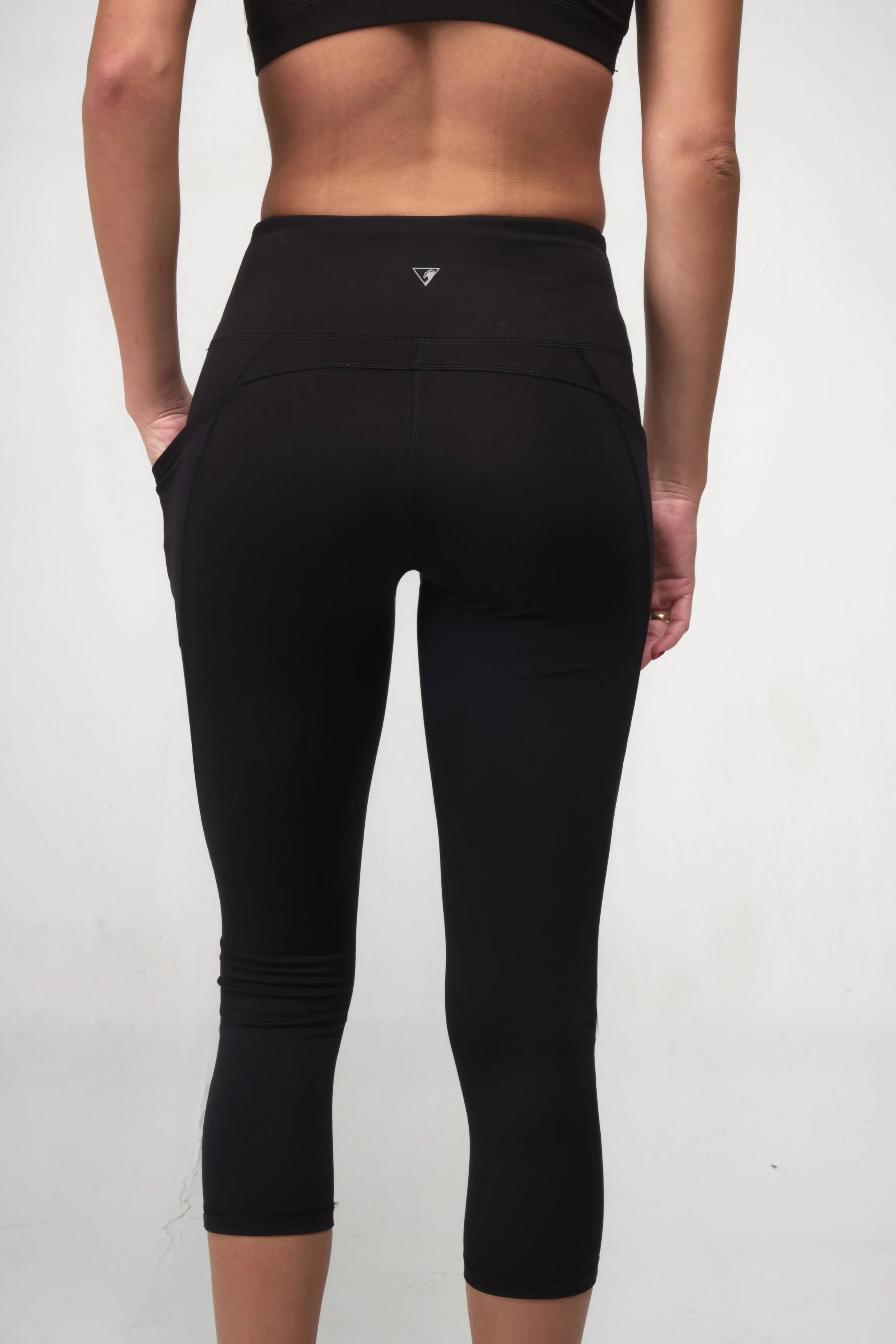 Capri Legging - Onyx