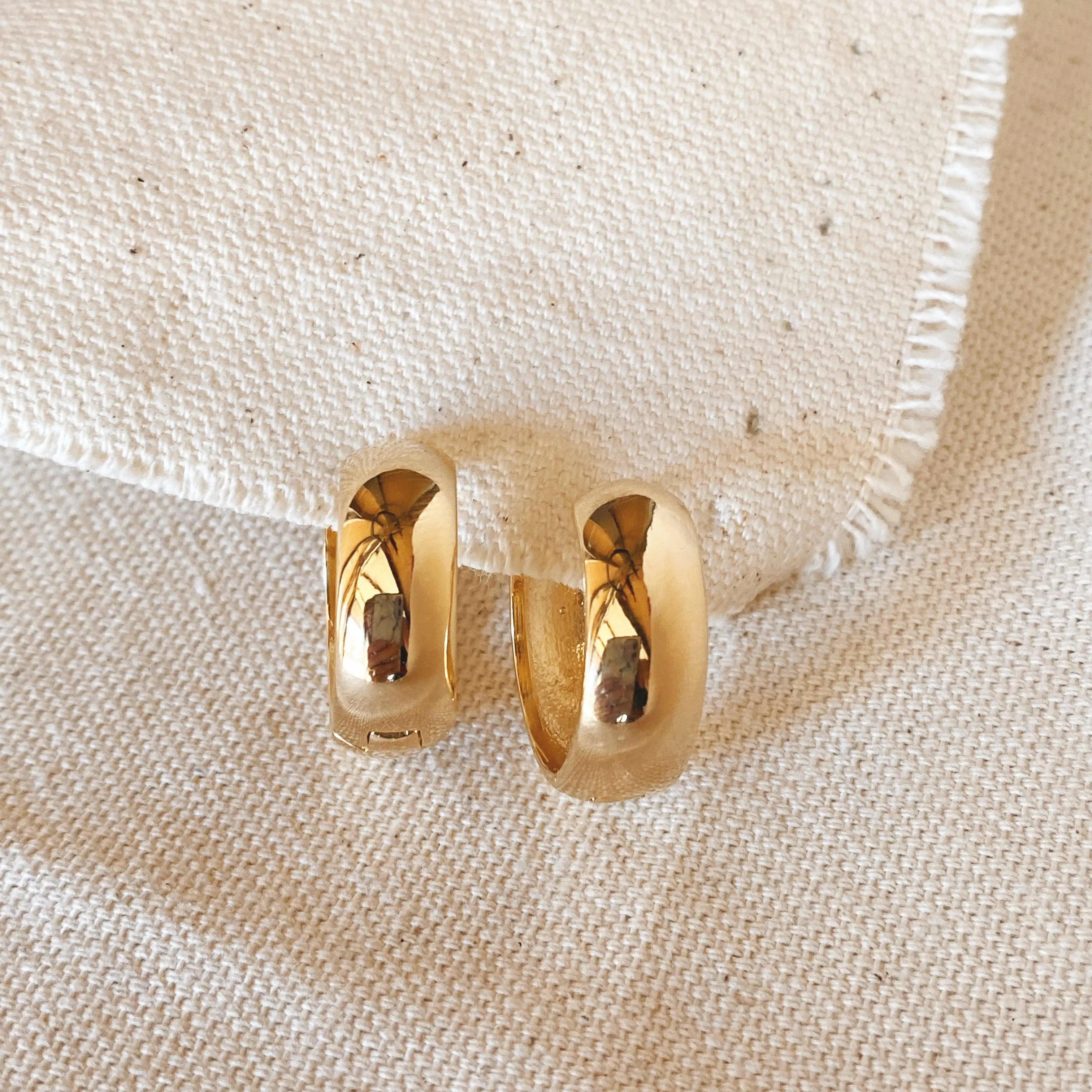 Chunky Clicker Hoop Earrings In 18k Gold Filled