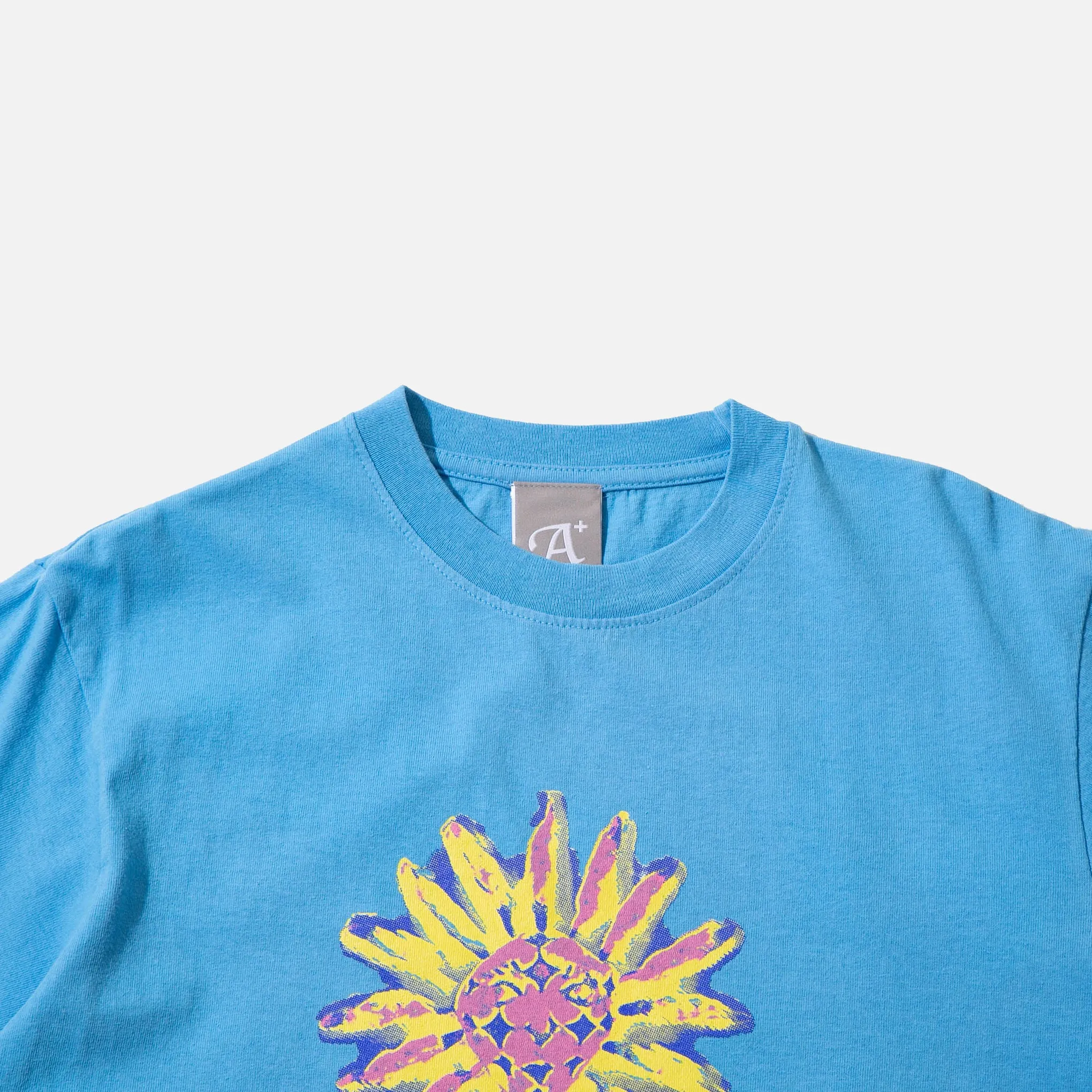 Daisy short sleeve T-Shirt - Carolina Blue