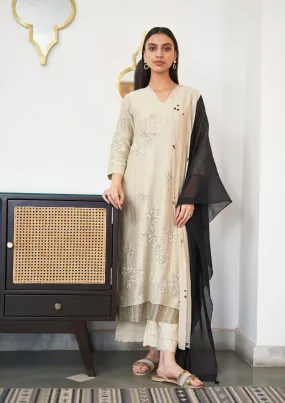 Ecru Floral Applique Kurta Set