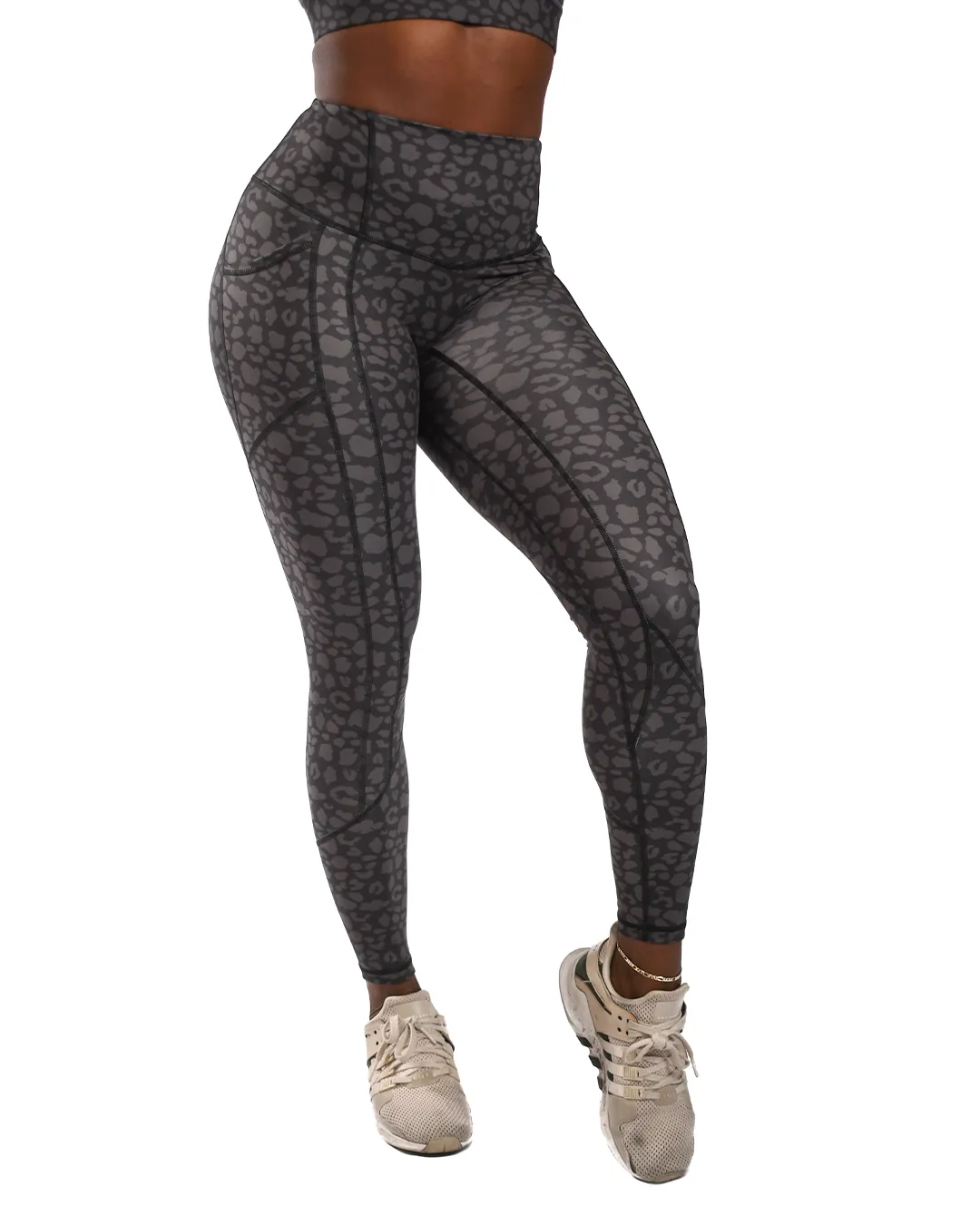 Effortless Heart Booty Leggings With Pockets - Prints