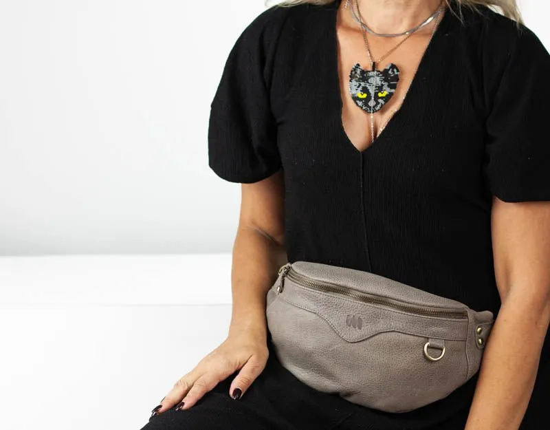 Haris fanny pack - Stone grey leather