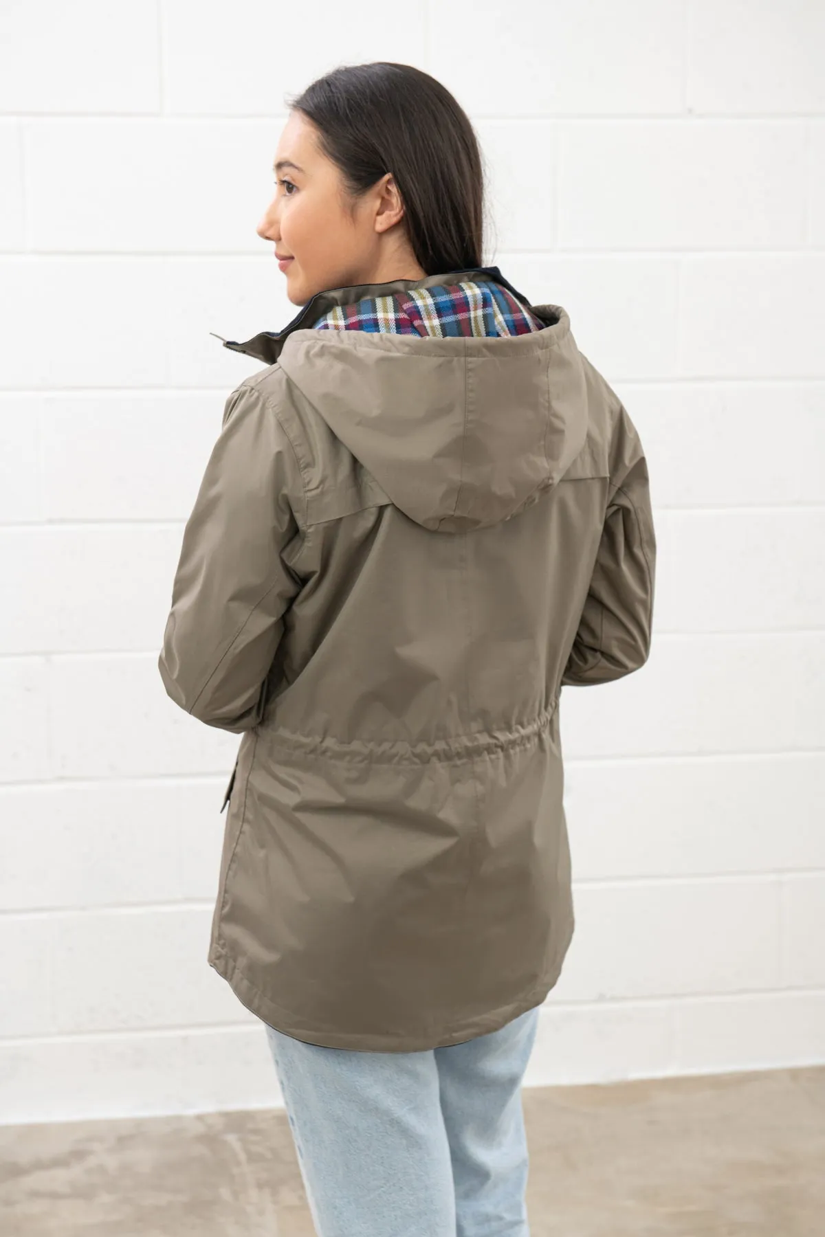 Kendal Raincoat - Fawn