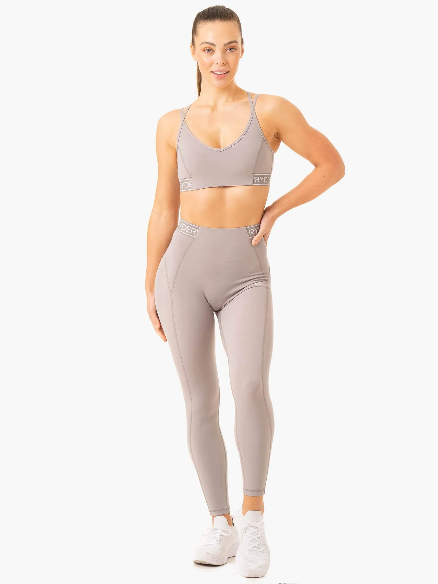 Level Up V-Neck Sports Bra - Steel Grey