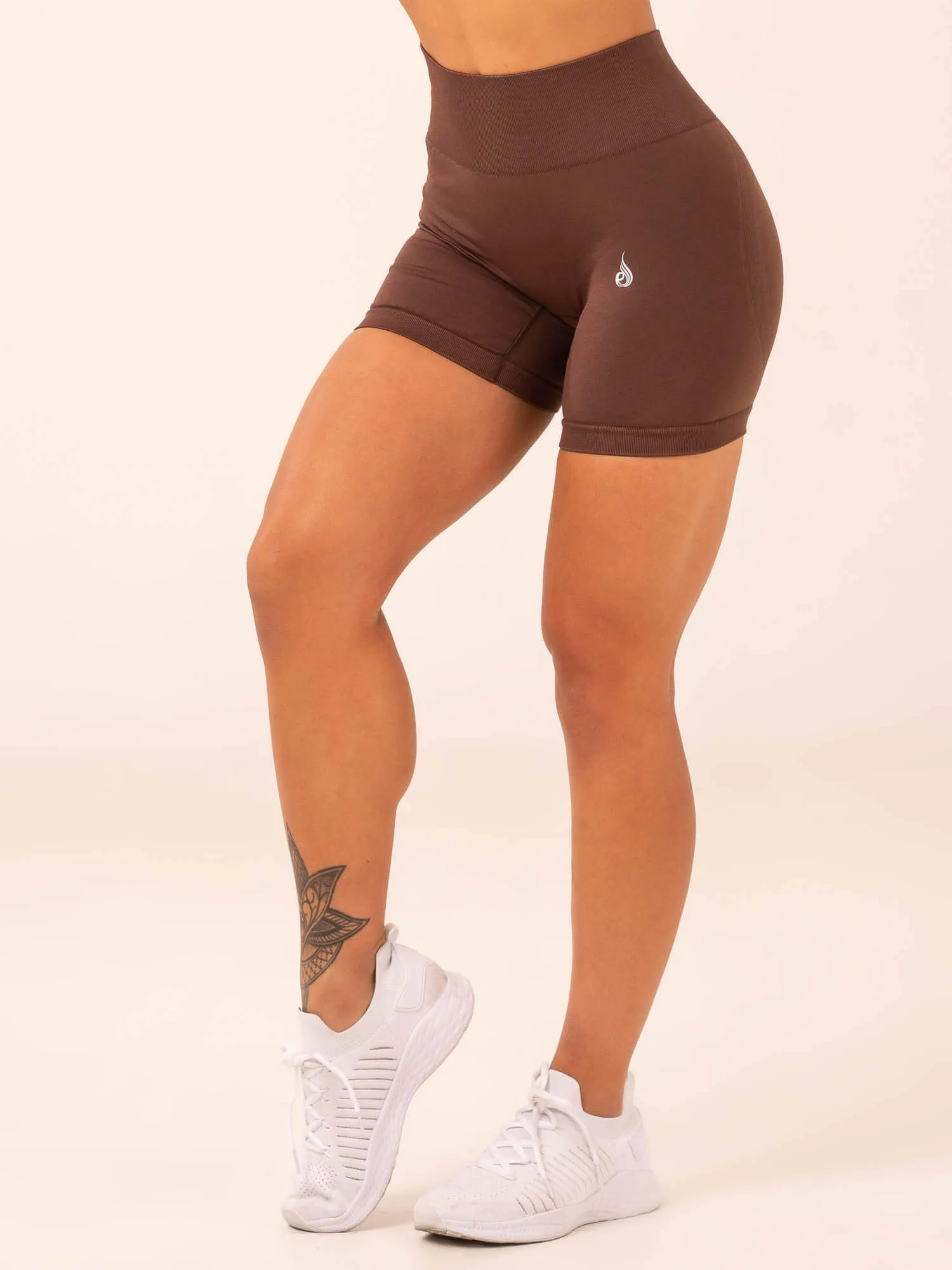 Lift Scrunch Seamless Shorts - Chocolate