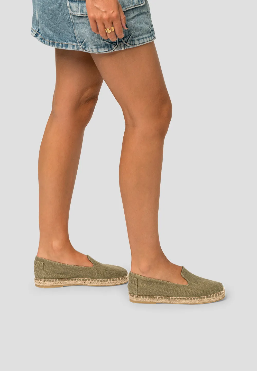 MOC ESSENTIAL KHAKI