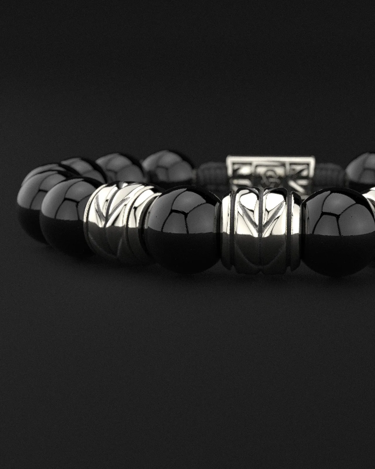 Onyx Bracelet 12mm | Woven