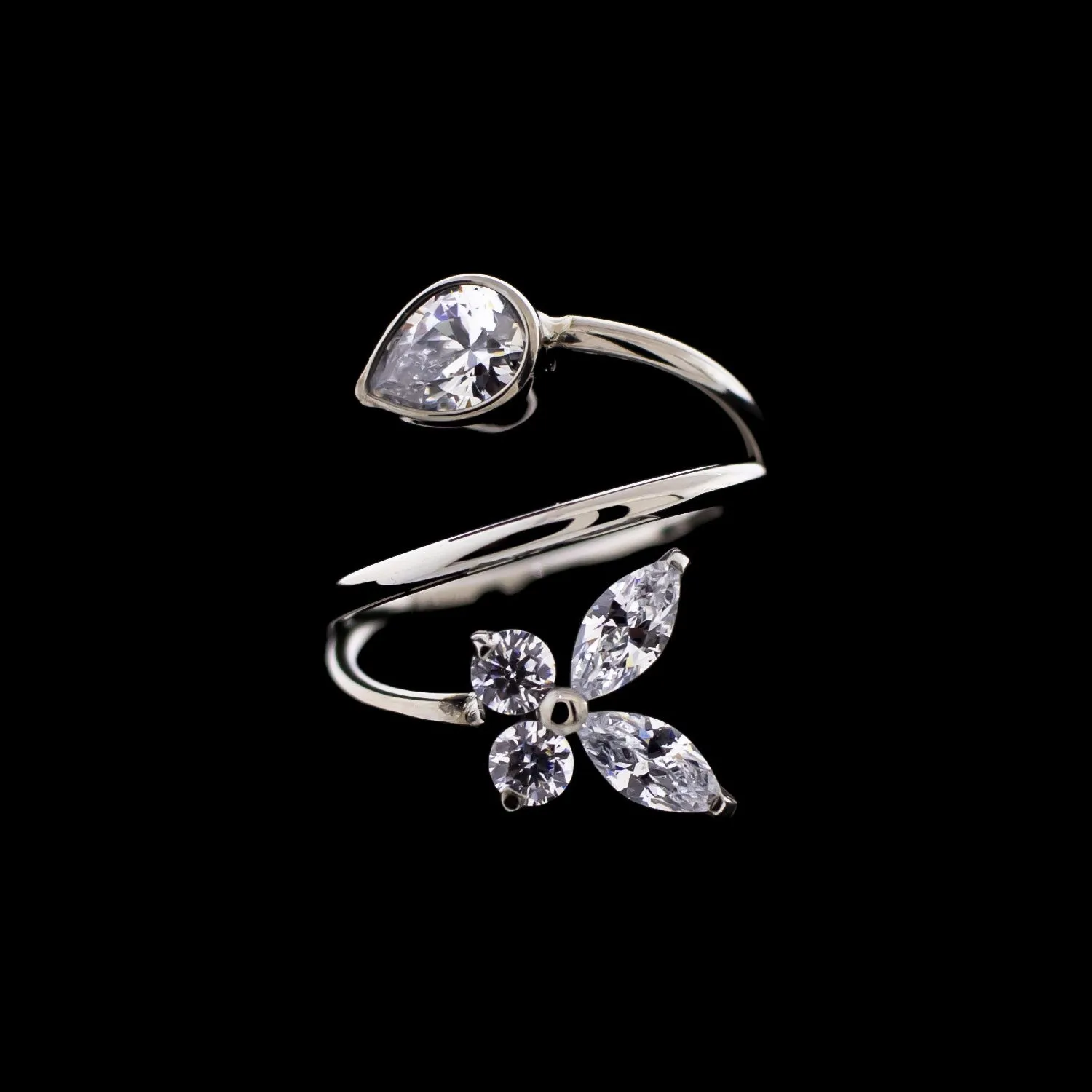 Petunia - Hinged Segment Ring