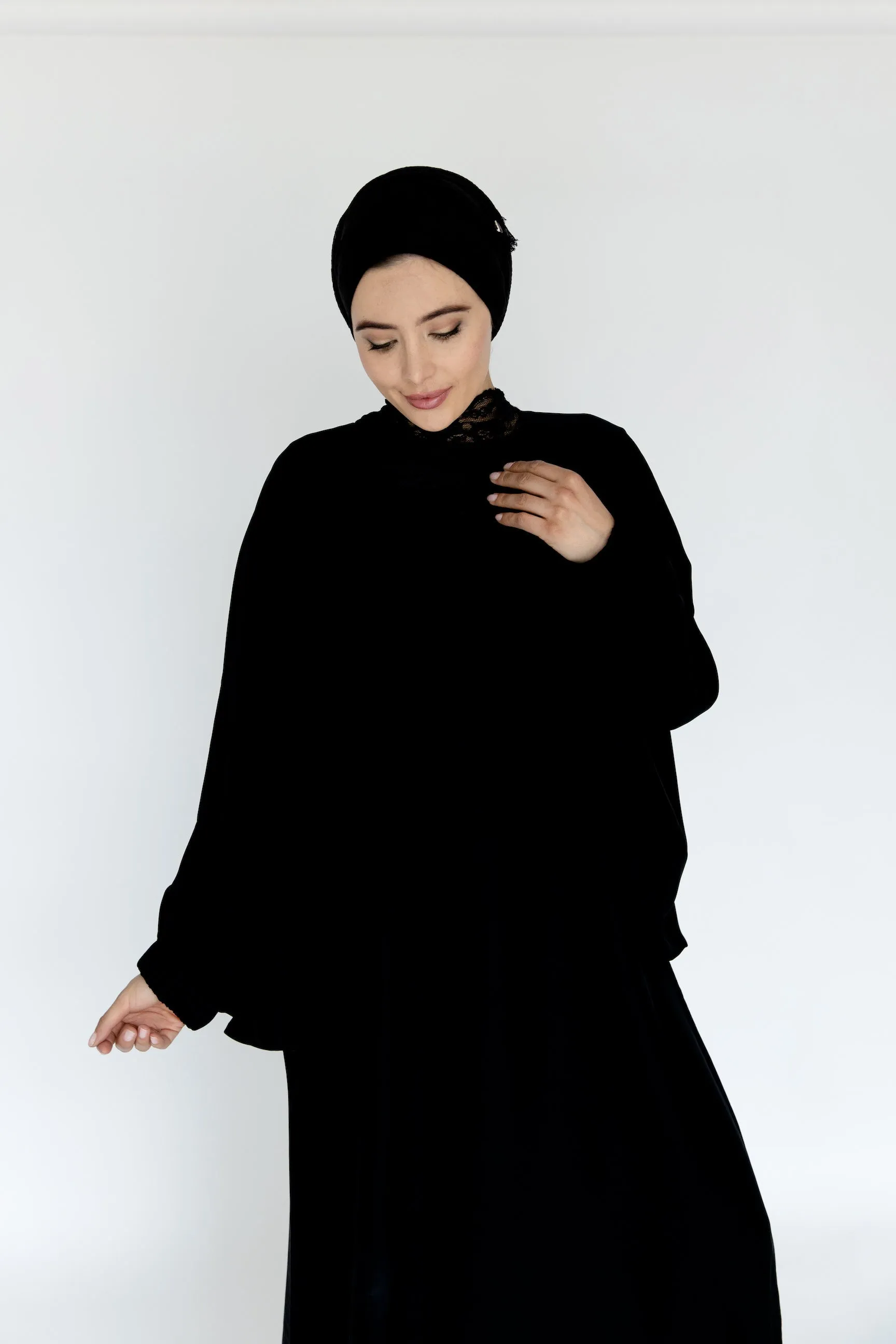 Plain Butterfly Closed  Abaya (3 Colours)