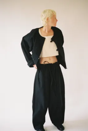 Puffy Pleated Pants in Black