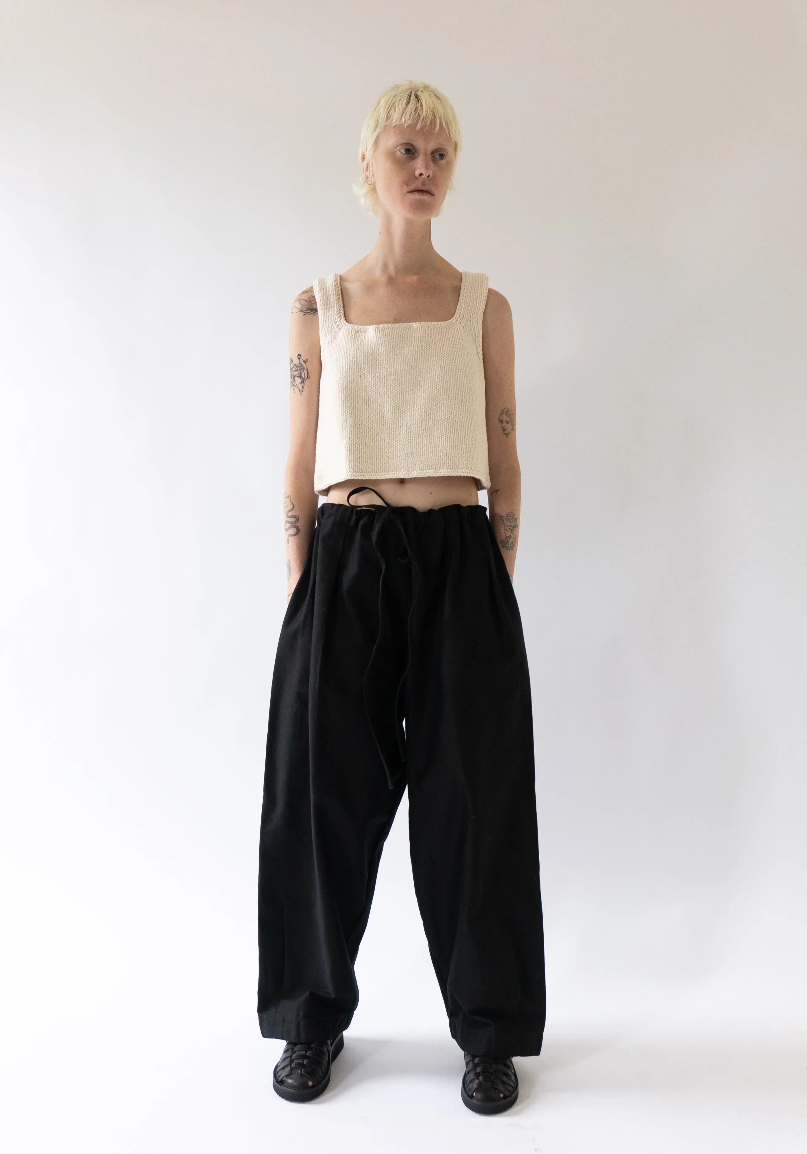 Puffy Pleated Pants in Black