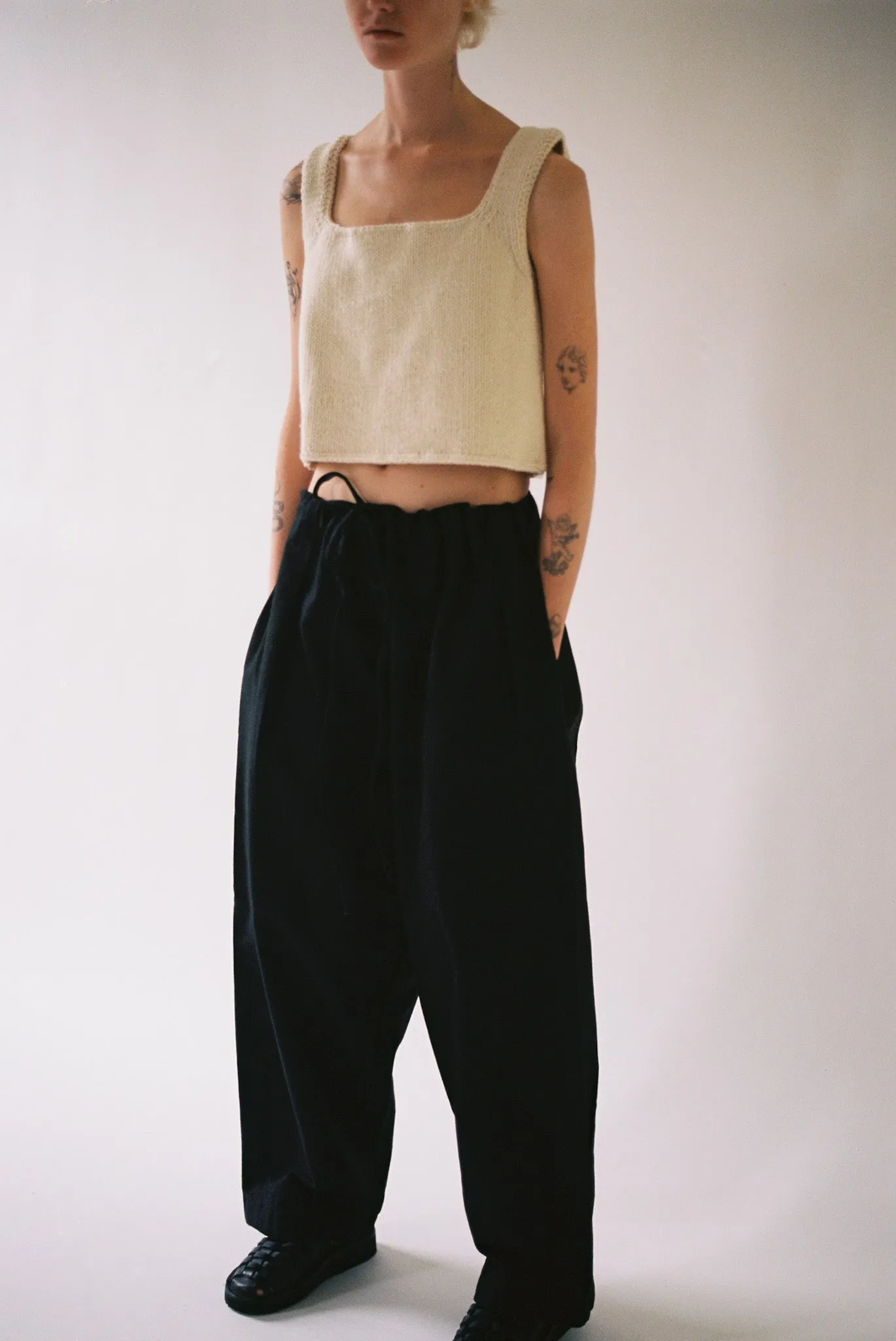 Puffy Pleated Pants in Black