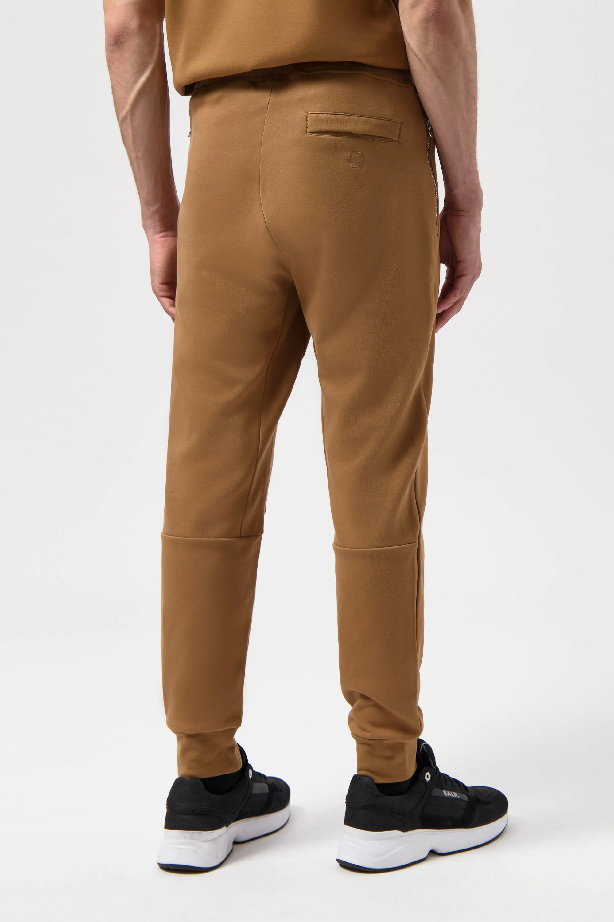 Q-Series Regular Fit Jogger Toasted Coconut