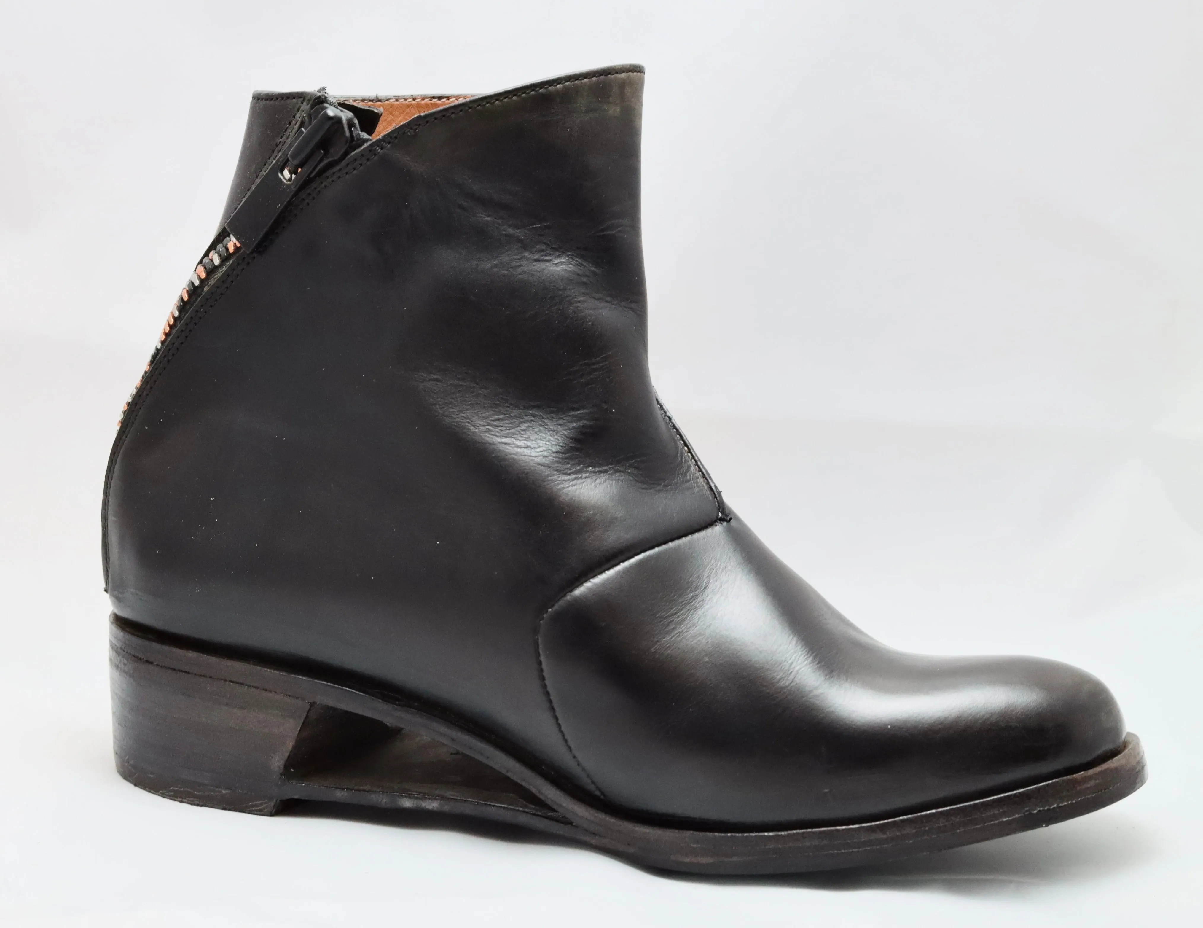 Zip back boot 2 |  Black | Calf